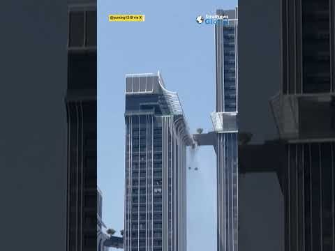 #Bangkok: Connecting bridge on high-rise building breaks as #earthquake strikes | #shorts #myanmar
