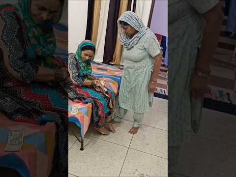 पैसे का चक्कर 💸#comedyshorts #desicomedy #desi Bhajan mandali siwani492🙏🏻🙏🏻